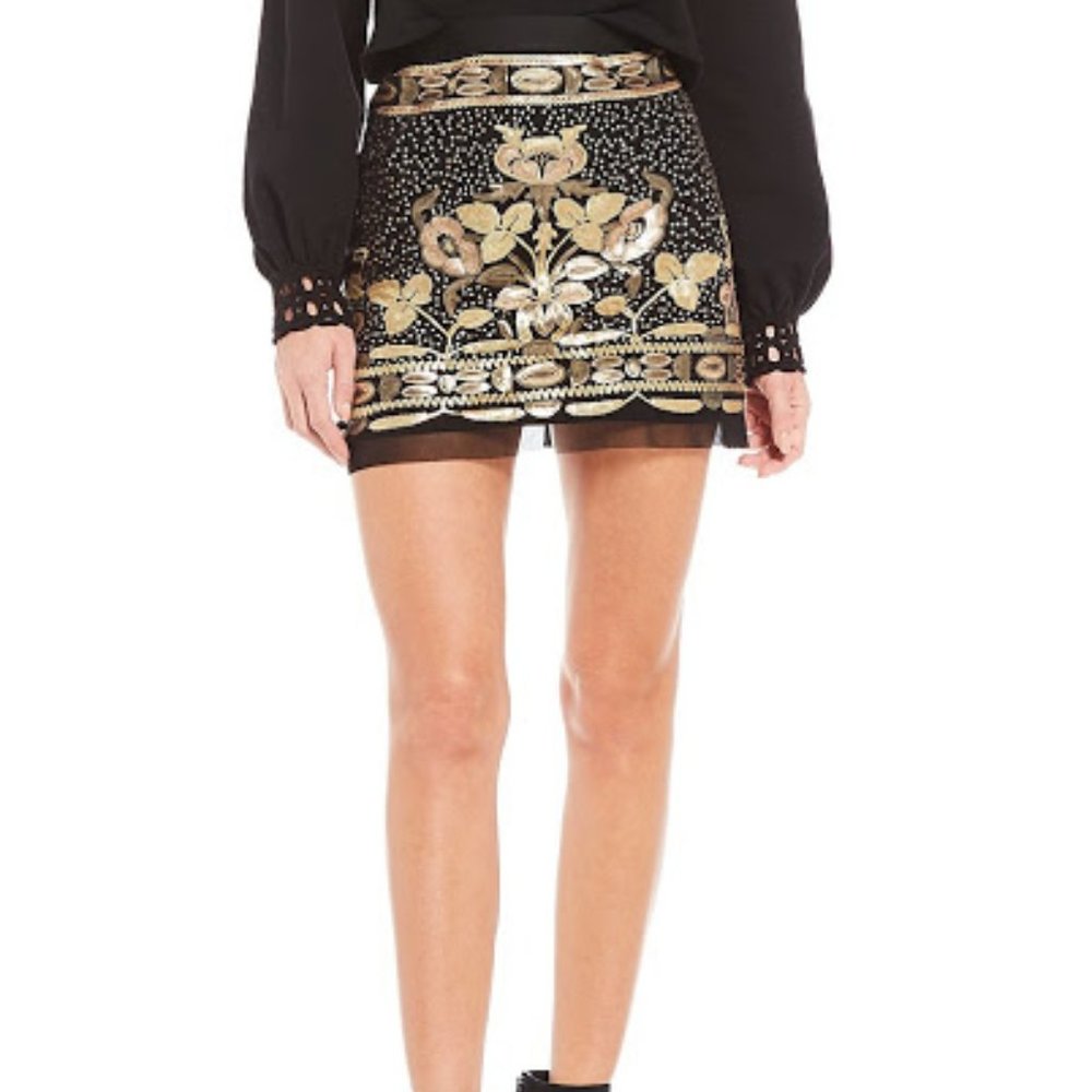 Chelsea & Violet Sequin Mesh Mini Skirt, Size M